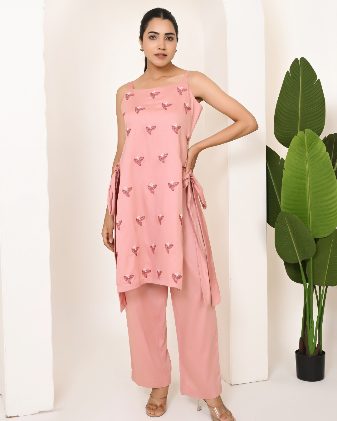 Floral Work Side Slit Kurta Set