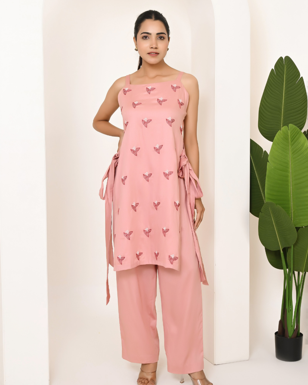 Floral Work Side Slit Kurta Set