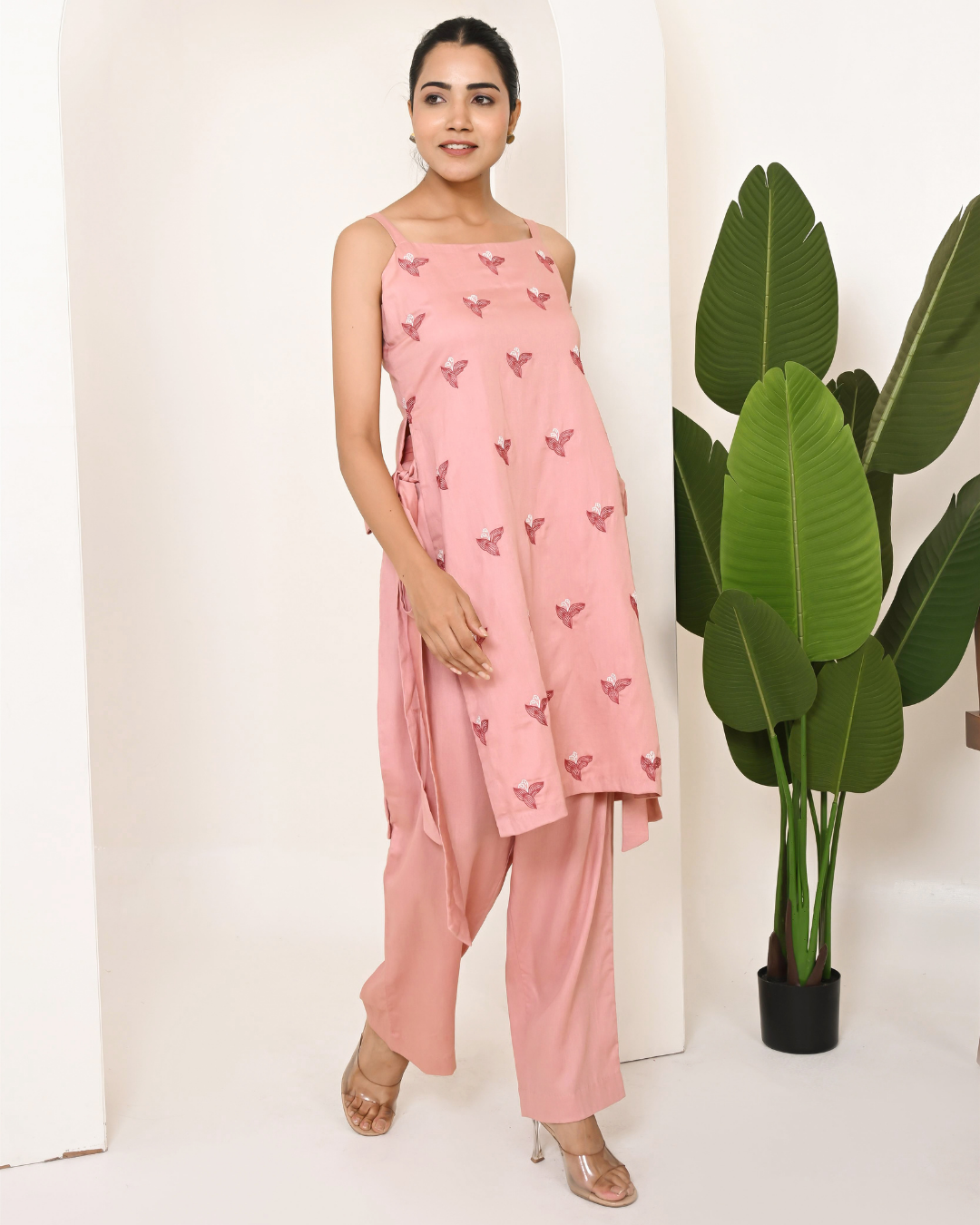 Floral Work Side Slit Kurta Set